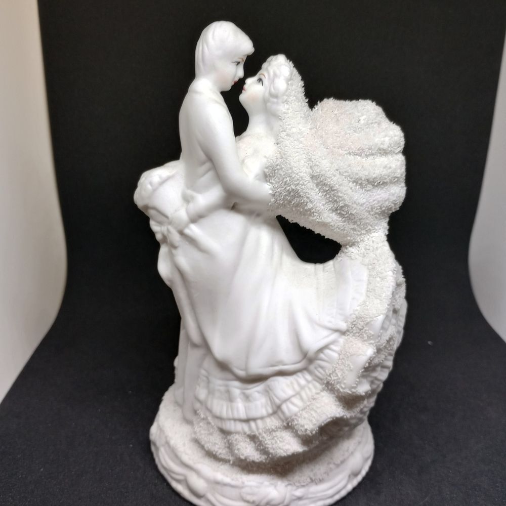 Elegant White Wedding Couple Figurine